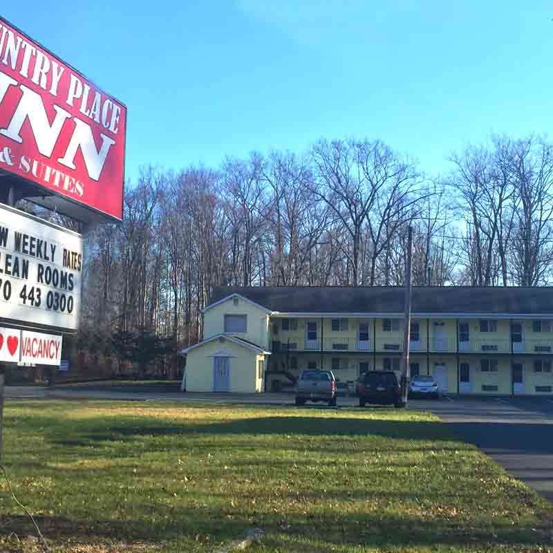 Country Place And Motel 2*